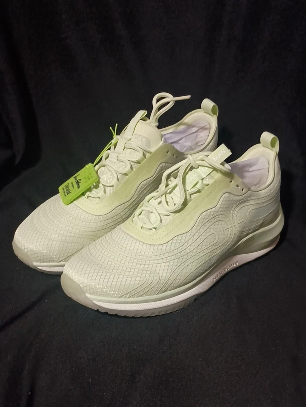 Sam Edelman MILES in Lime Nylon Orthopedic Sneakers w/OrthoLite Insoles Size 9.5